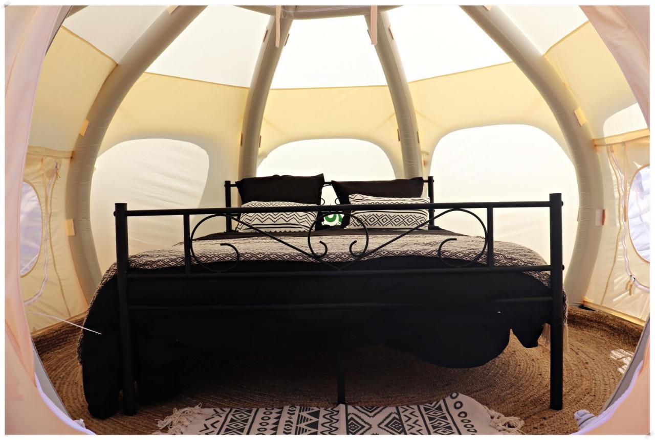 Superbe Glamping Avec Terrasse Privative 5Min Mer 戛纳 外观 照片